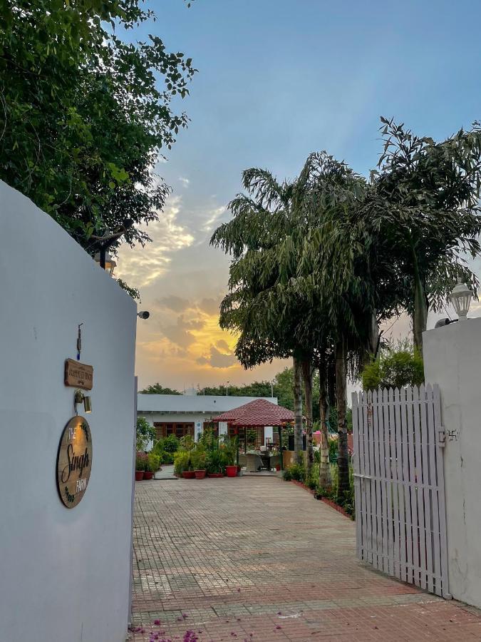 The Singh Farm Cosy Private Pool Farm Villa Gurgaon Eksteriør billede
