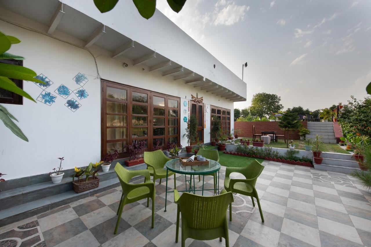 The Singh Farm Cosy Private Pool Farm Villa Gurgaon Eksteriør billede